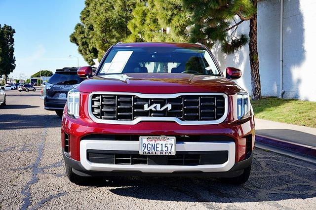 2023 Kia Telluride S Image 2 of 40