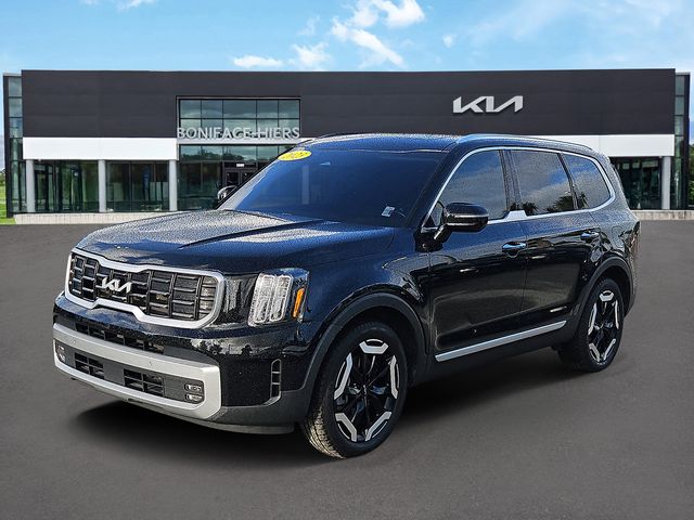 2023 Kia Telluride SX Image 1 of 33