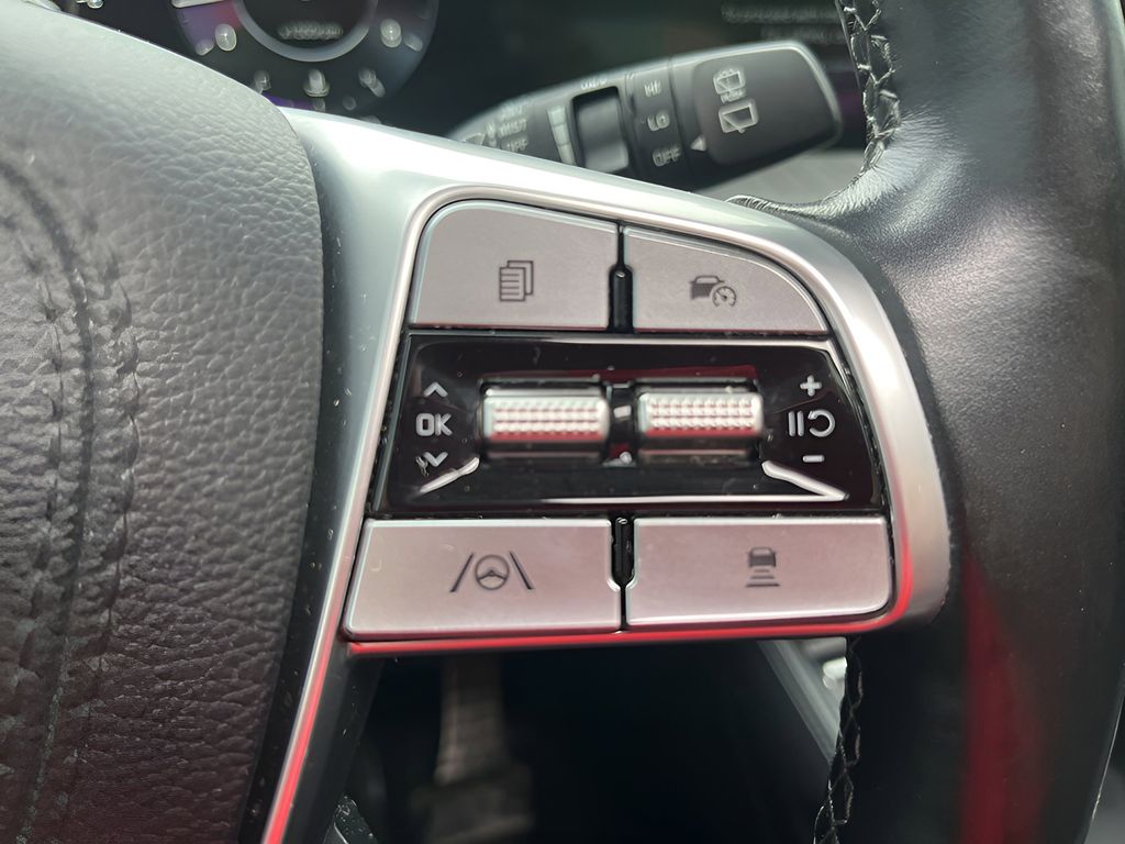 2023 Kia Telluride SX Image 25 of 35