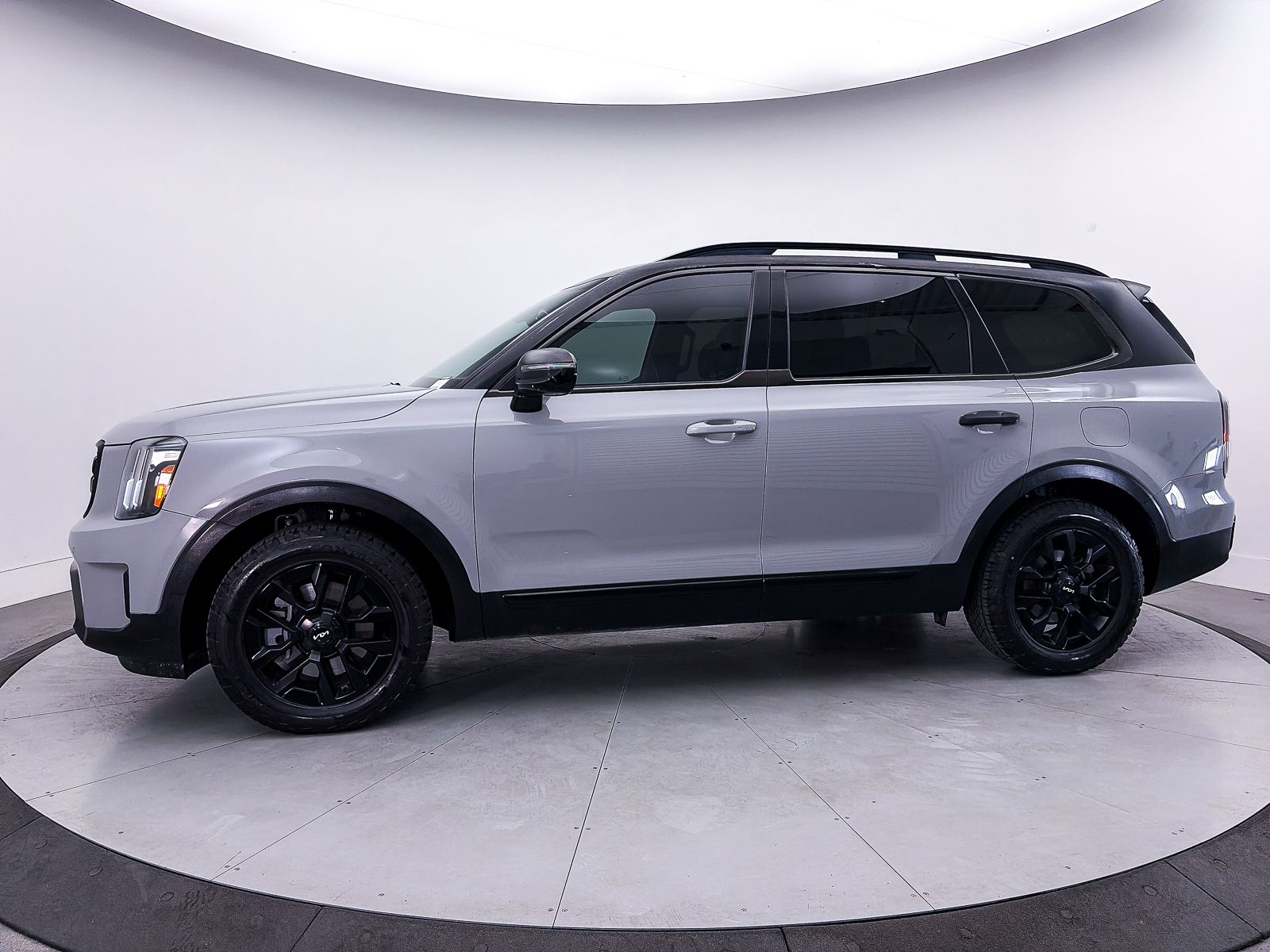 2023 Kia Telluride SX Prestige X-Pro Image 3 of 46
