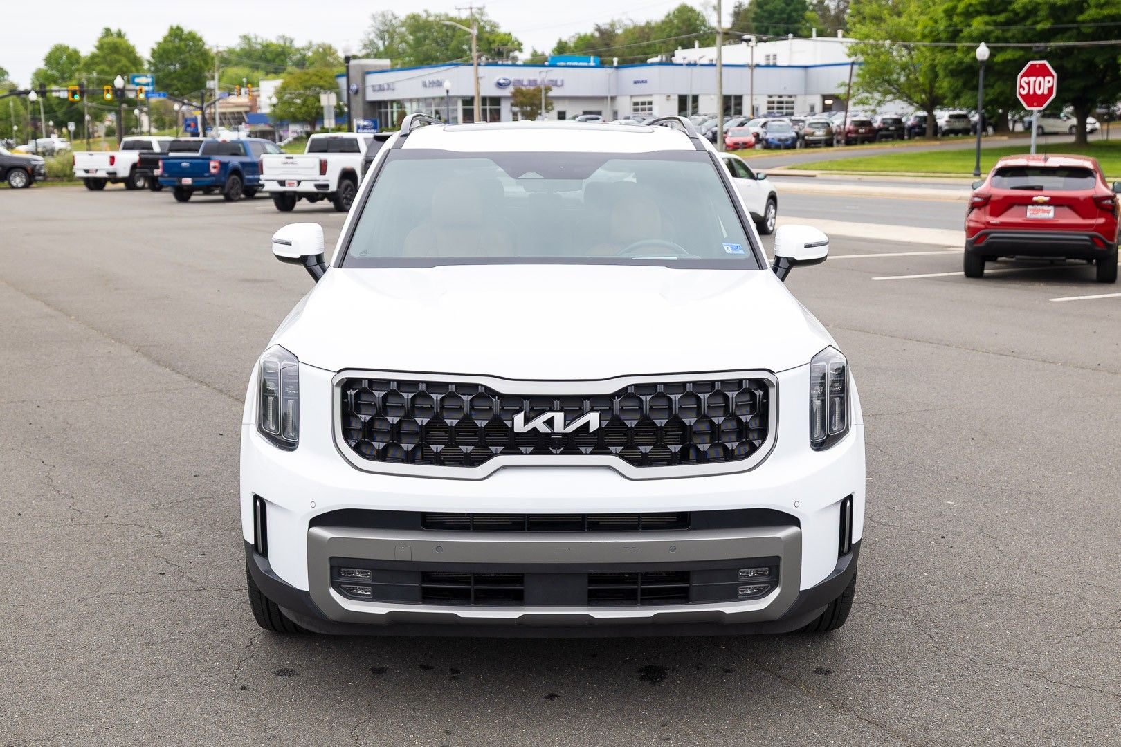2023 Kia Telluride SX X-Line Image 3 of 27