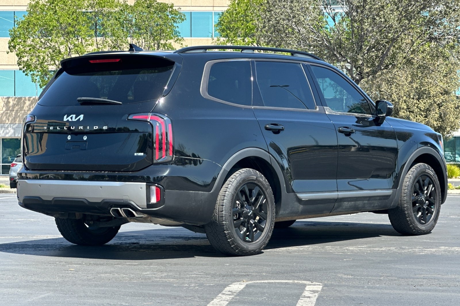 Vehicle image 6 of 53