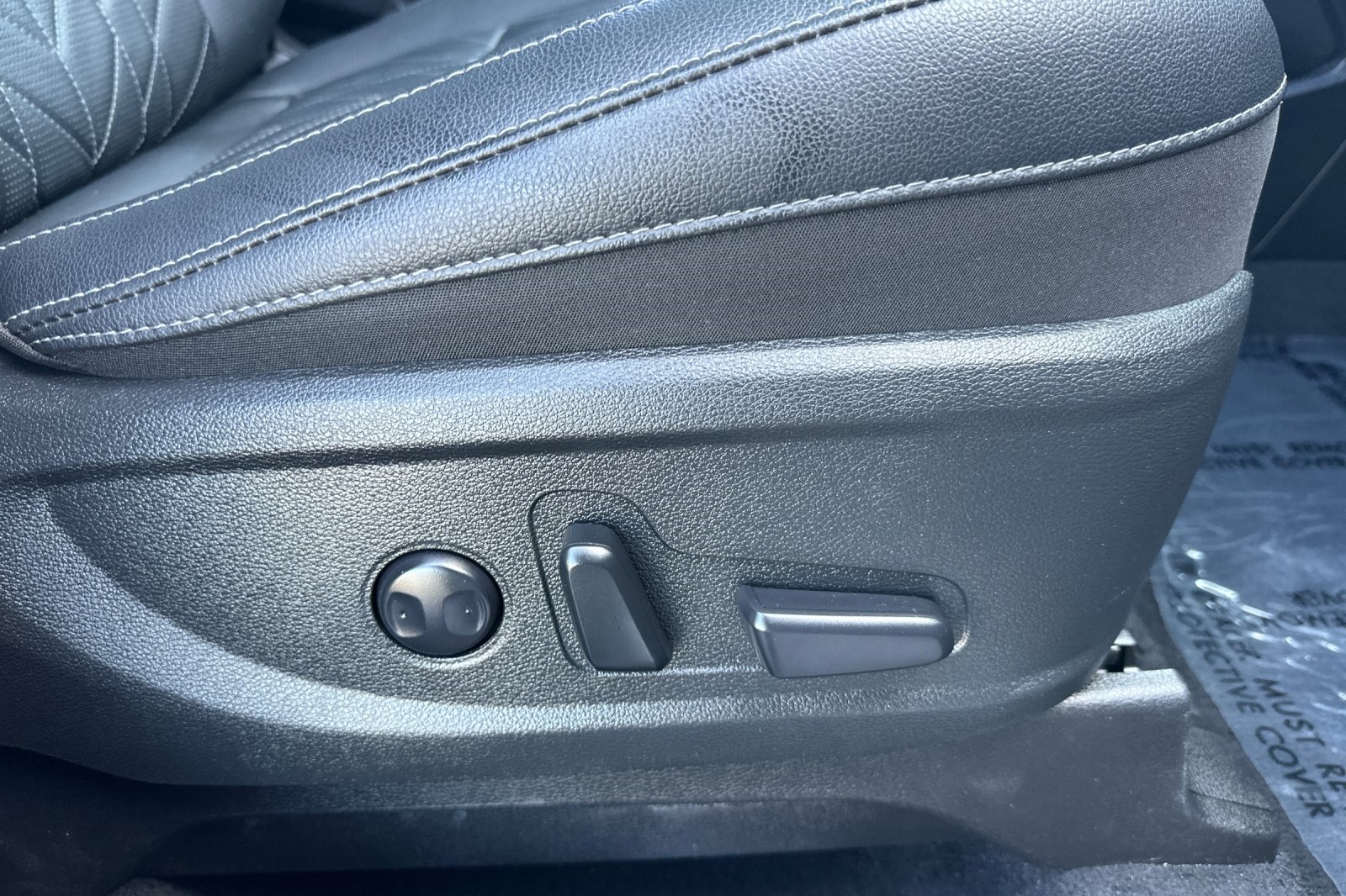 Vehicle image 23 of 53