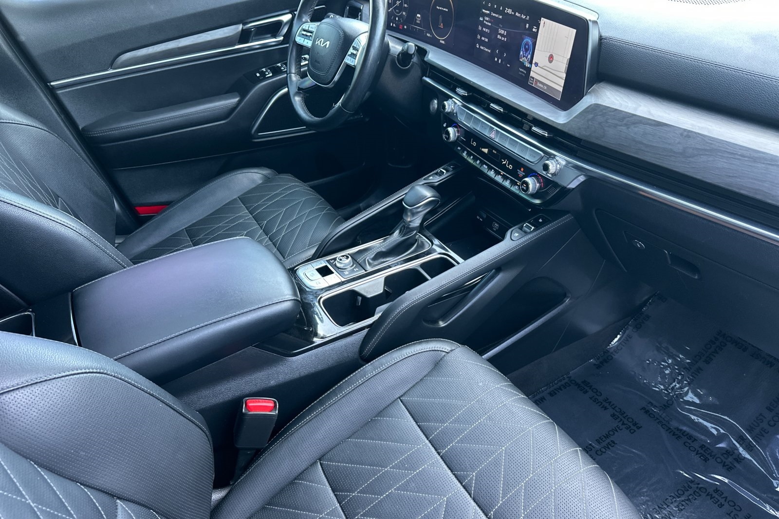 Vehicle image 19 of 53