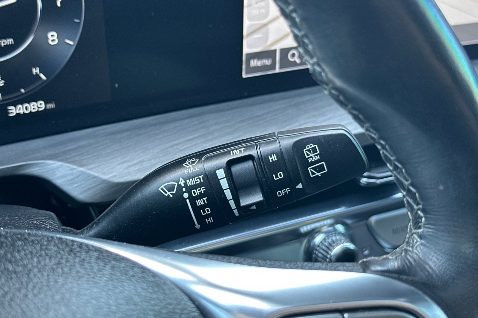 Vehicle image 39 of 53