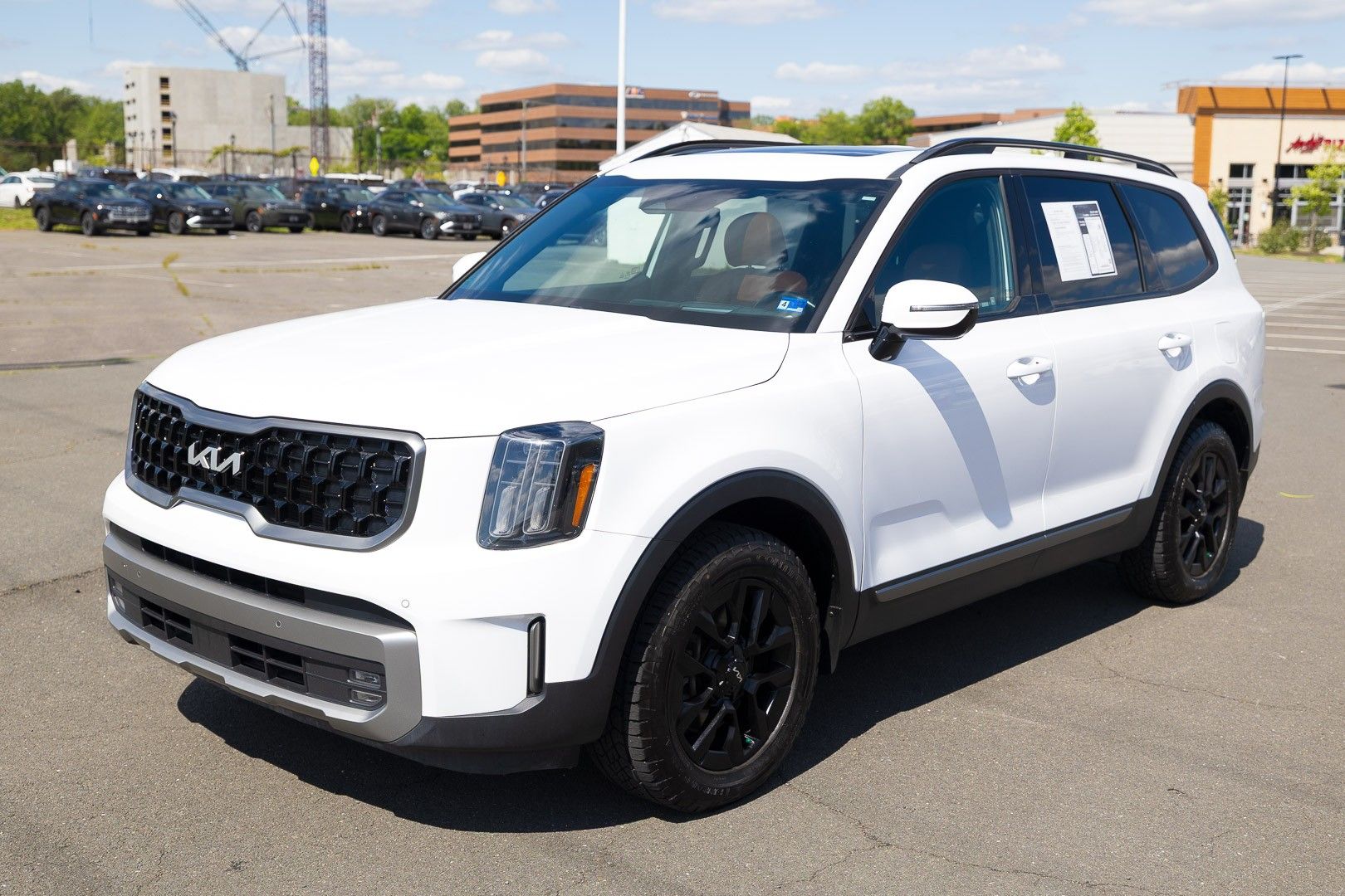 2023 Kia Telluride SX X-Pro Image 2 of 30