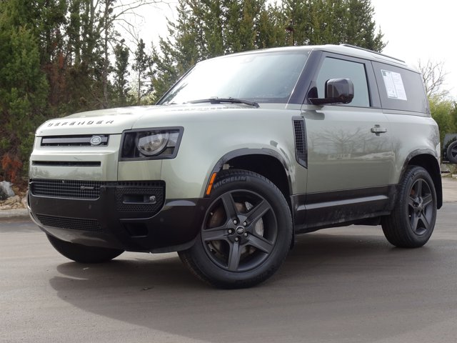 2023 Land Rover Defender X-Dynamic SE Image 2 of 34