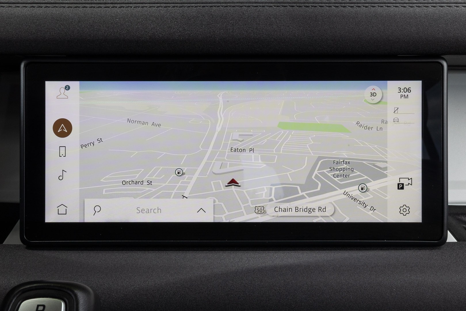 2023 Land Rover Defender SE Image 19 of 29