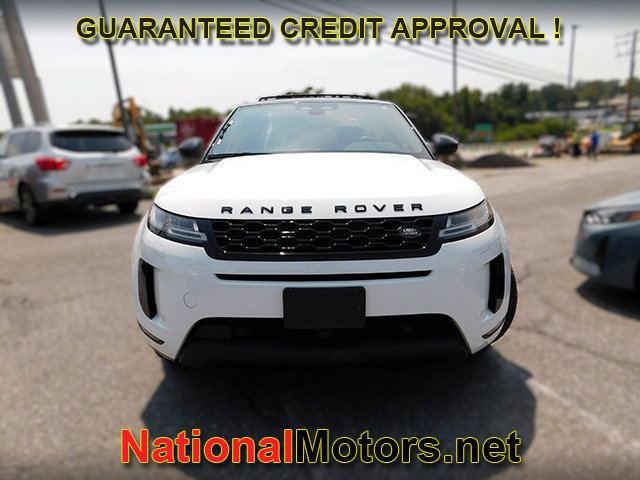 2023 Land Rover Range Rover Evoque SE Image 2 of 28