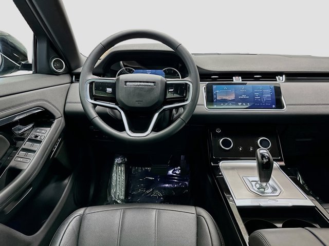 Vehicle image 18 of 20