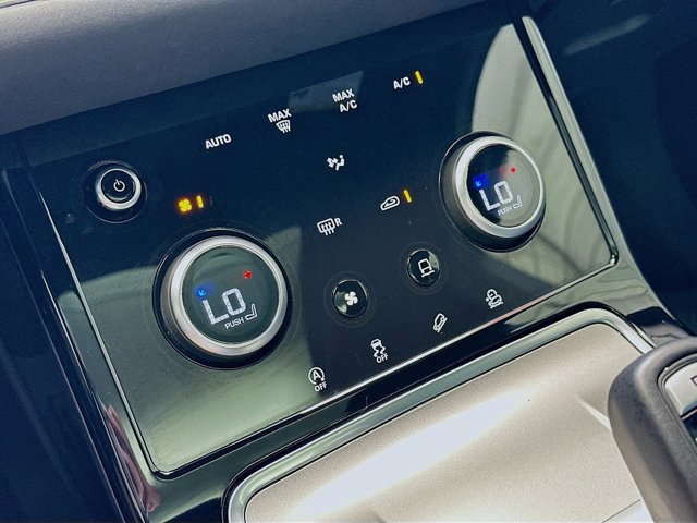 Vehicle image 12 of 20