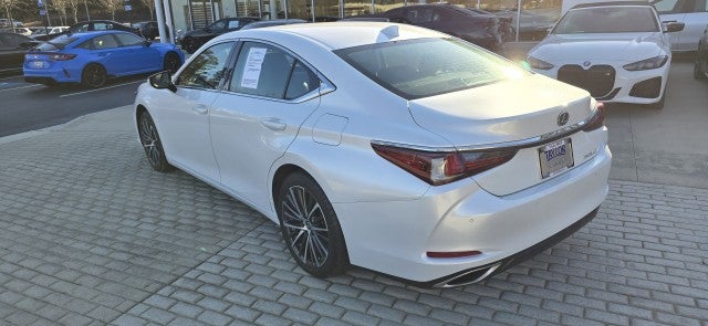 2023 Lexus ES 350 Image 11 of 38