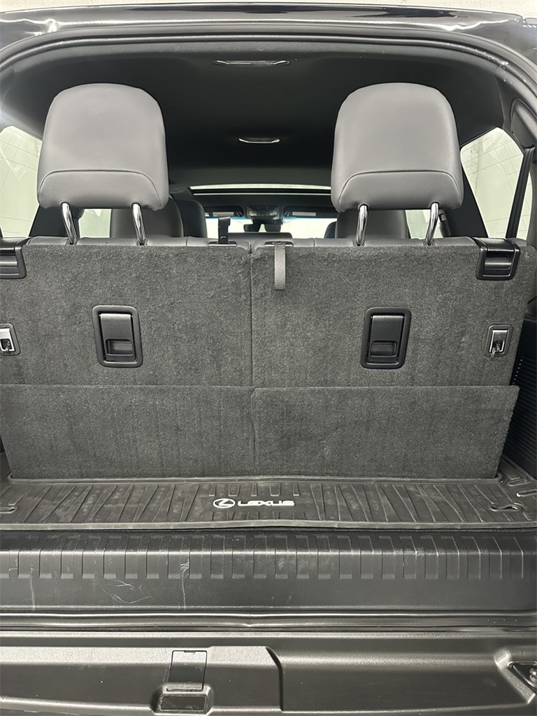 2023 Lexus GX 460 Premium Image 8 of 50