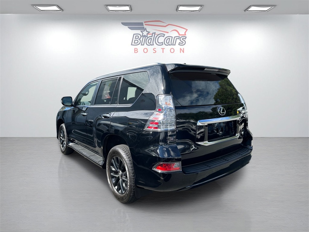 2023 Lexus GX 460 Premium Image 6 of 50