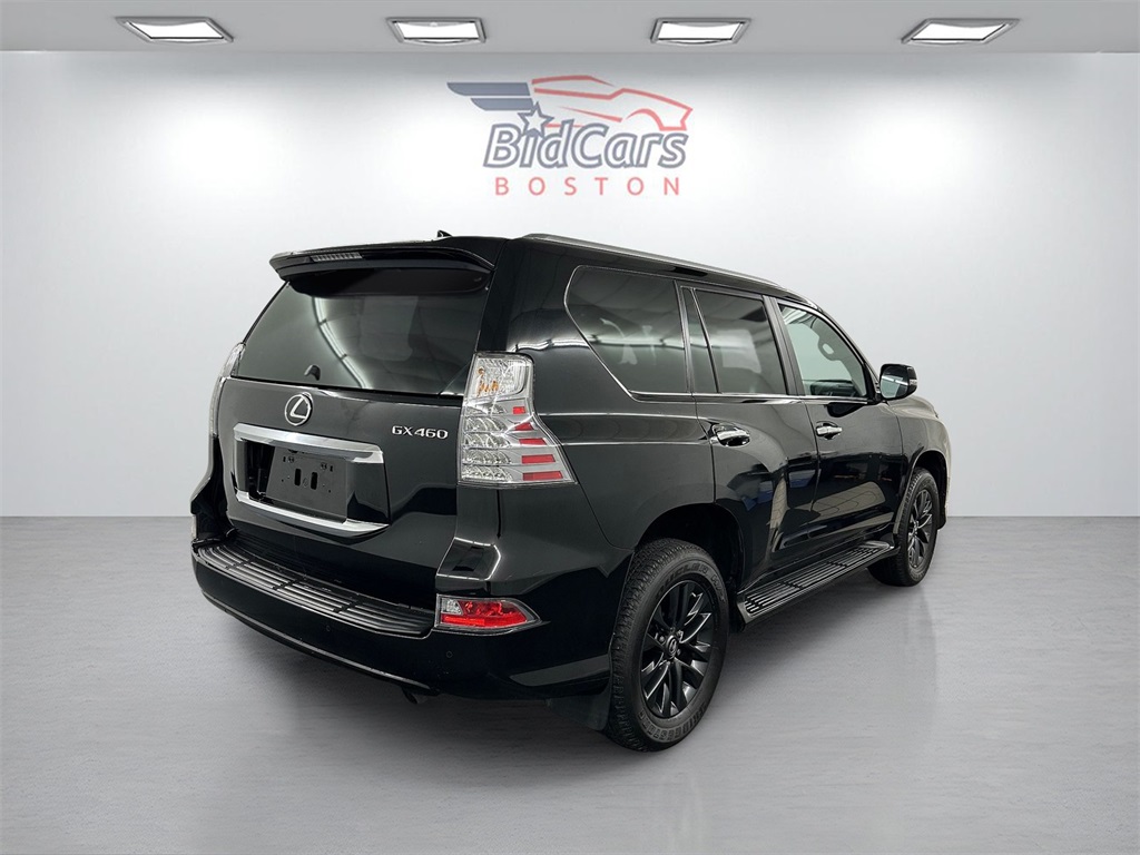 2023 Lexus GX 460 Premium Image 5 of 50