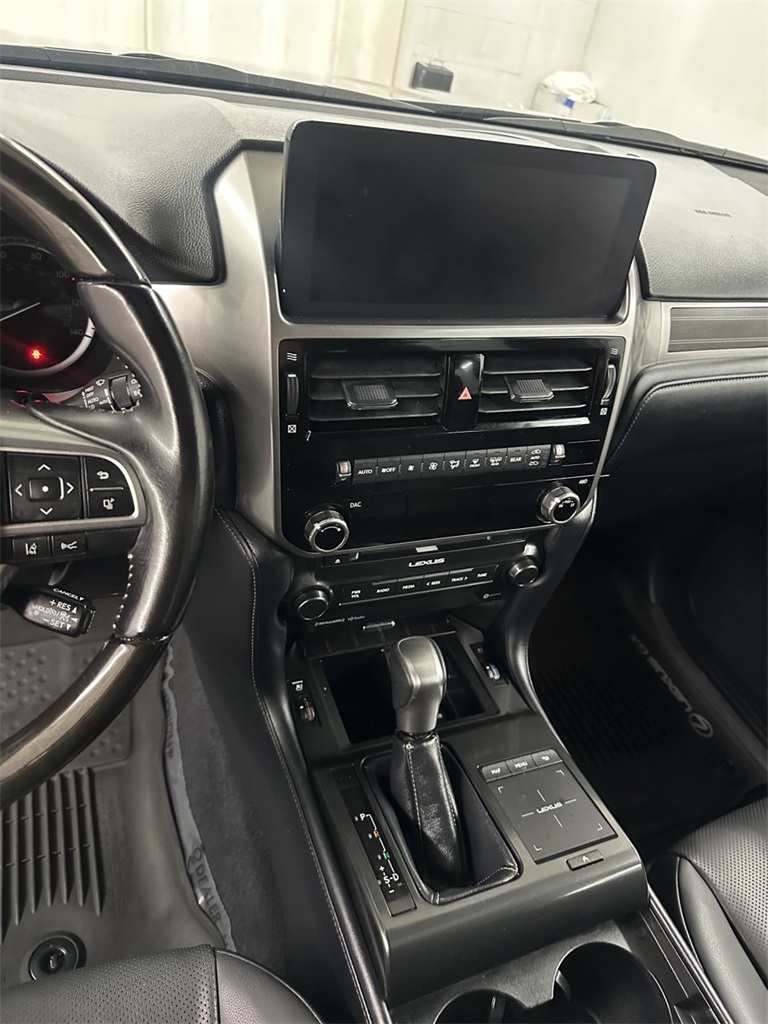 2023 Lexus GX 460 Premium Image 42 of 50