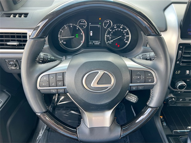 Vehicle image 12 of 36