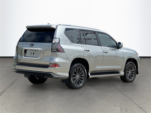 Vehicle image 5 of 36