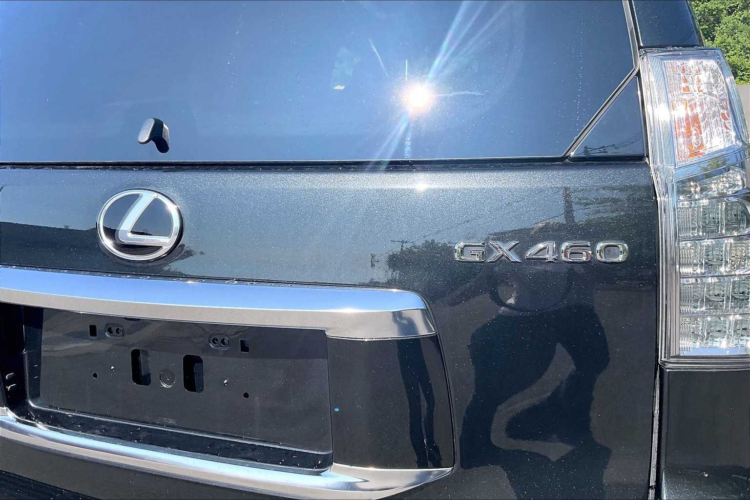 2023 Lexus GX 460 Premium Image 35 of 36