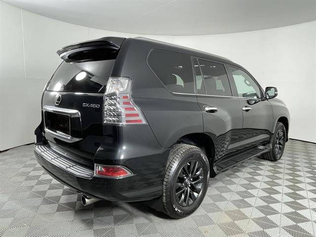 2023 Lexus GX 460 Premium Image 6 of 24