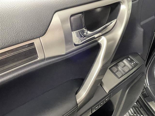 2023 Lexus GX 460 Premium Image 21 of 24
