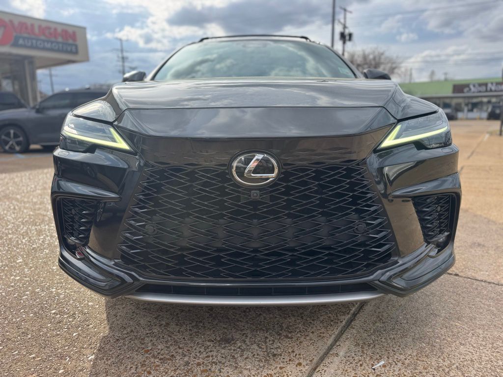 2023 Lexus RX RX 500h F SPORT Performance Image 9 of 21