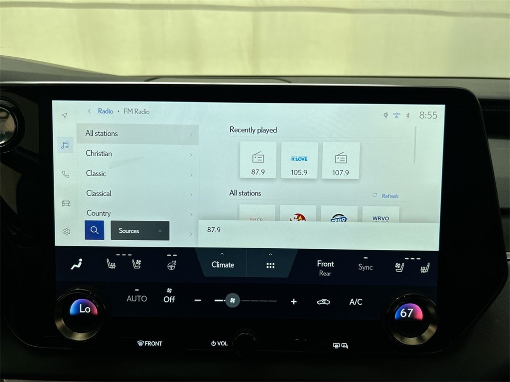 2023 Lexus RX 350 Image 18 of 24