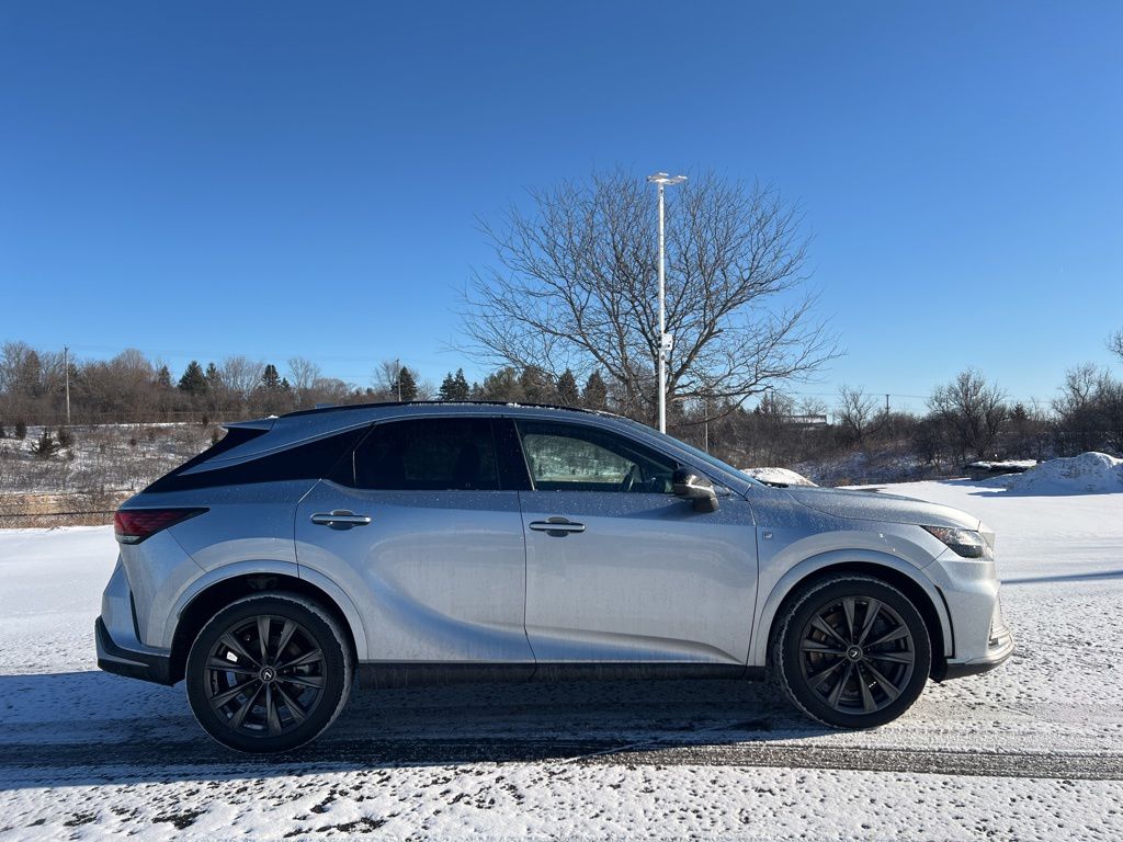 2023 Lexus RX 350 F Sport Handling Image 3 of 26
