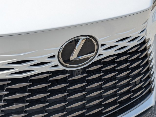 Vehicle image 12 of 36