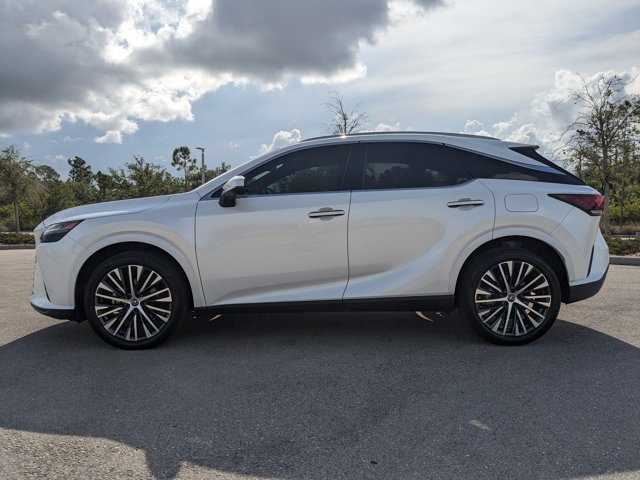 Vehicle image 10 of 36