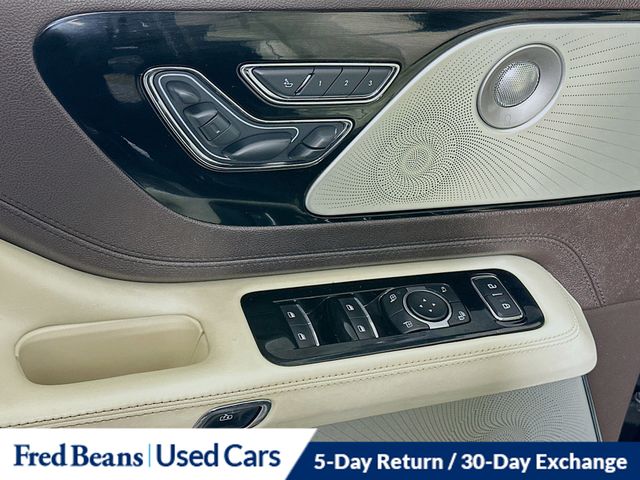 2023 Lincoln Aviator Black Label Image 29 of 36