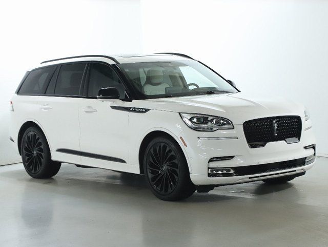 2023 Lincoln Aviator Black Label Image 5 of 48