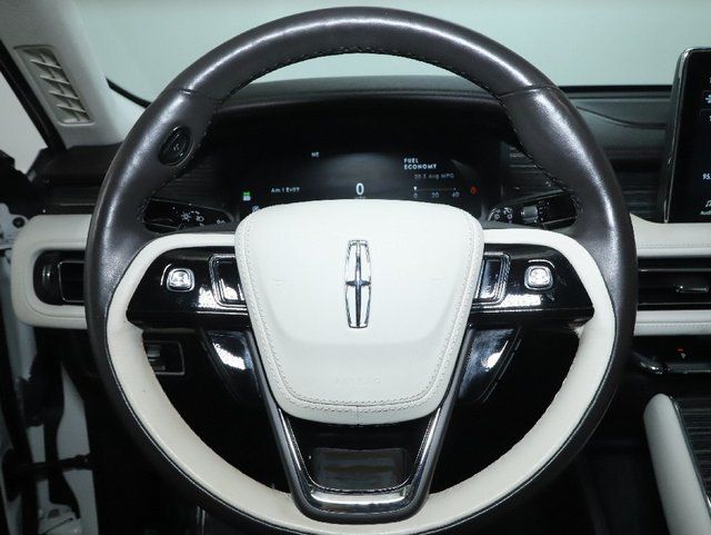 2023 Lincoln Aviator Black Label Image 44 of 48