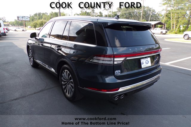 Vehicle image 8 of 29