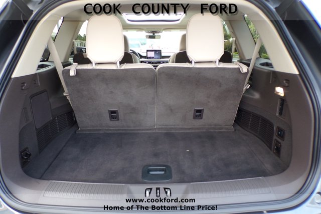 Vehicle image 28 of 29