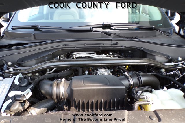 Vehicle image 27 of 29