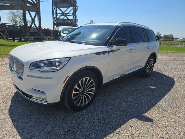 Vehicle image 1 of 19