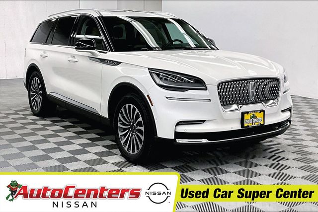 2023 Lincoln Aviator Reserve Image 3 of 40