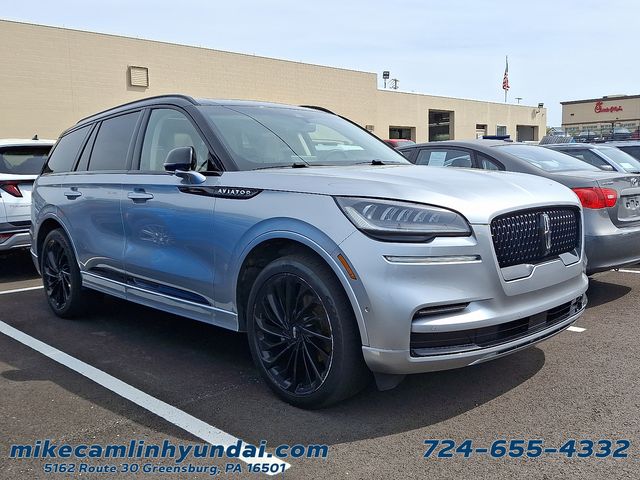 2023 Lincoln Aviator Reserve Image 3 of 5