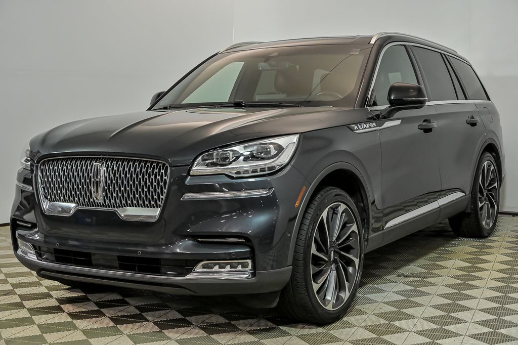 2023 Lincoln Aviator Reserve Image 1 of 36