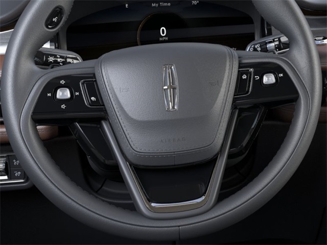 Vehicle image 12 of 22
