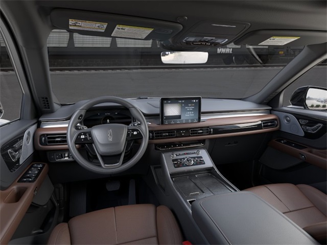 Vehicle image 9 of 22