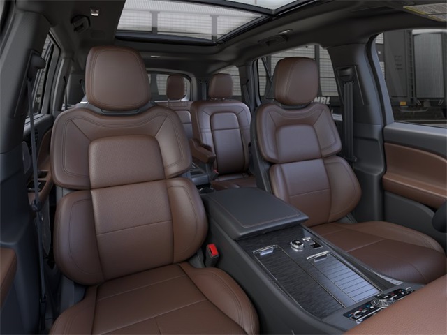 Vehicle image 10 of 22