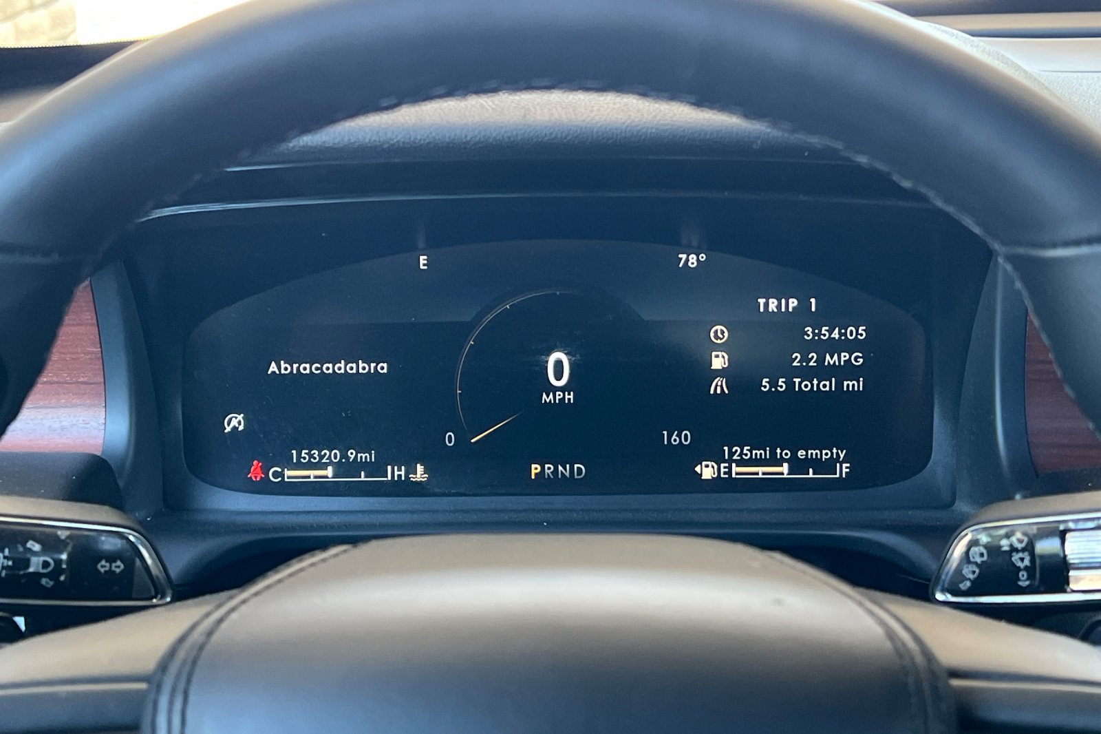 Vehicle image 23 of 29