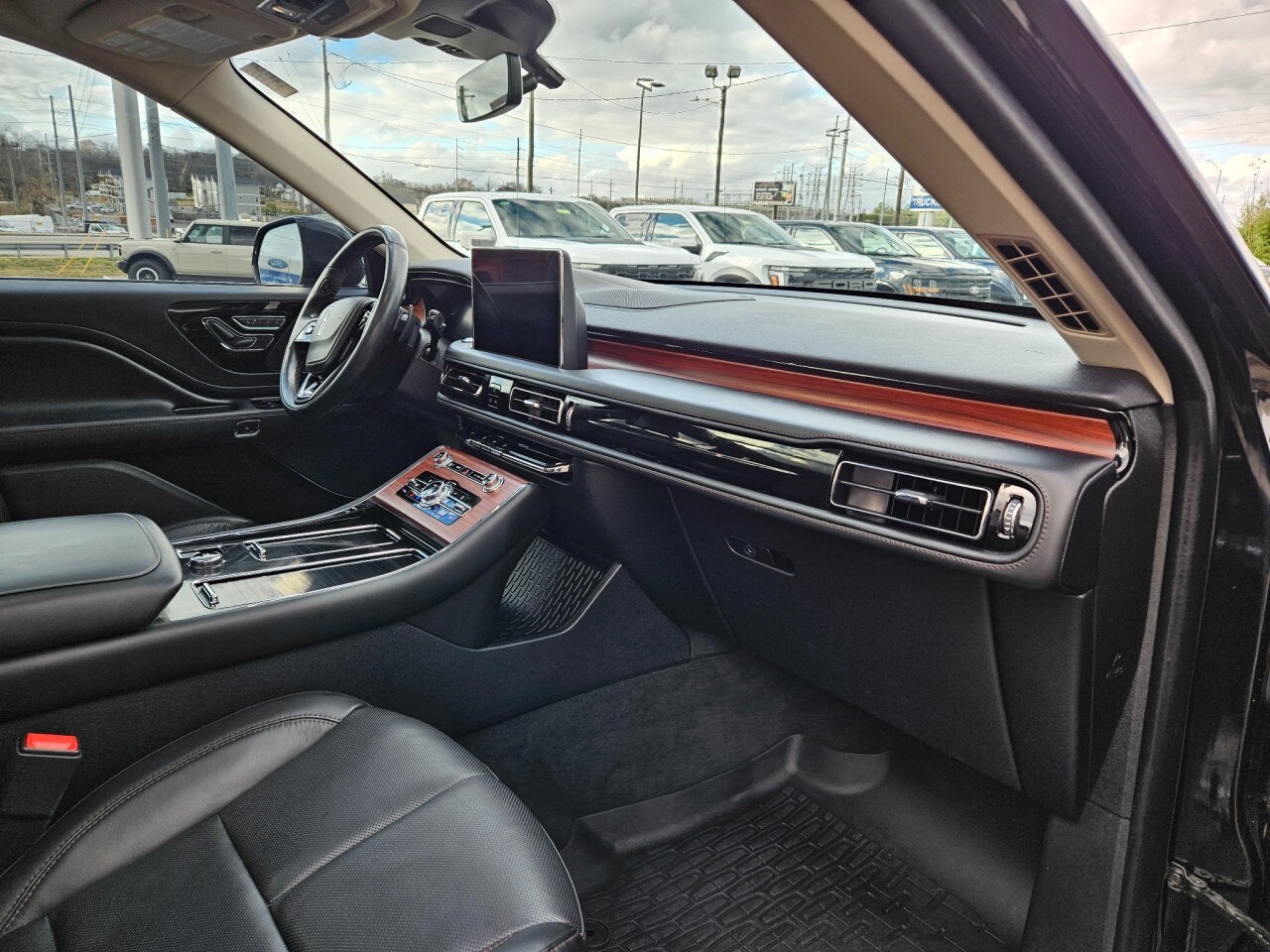 2023 Lincoln Aviator Reserve Image 21 of 32