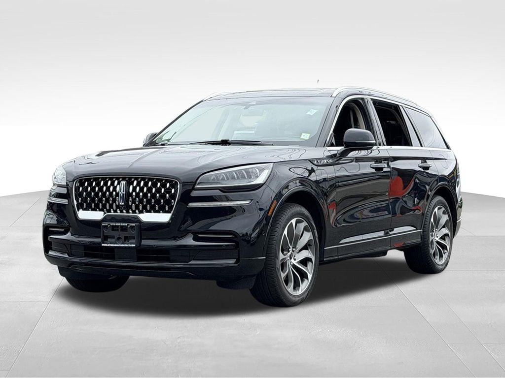 2023 Lincoln Aviator Grand Touring Image 1 of 29