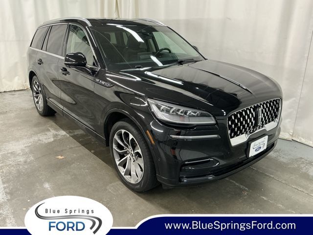 2023 Lincoln Aviator Grand Touring Image 1 of 33