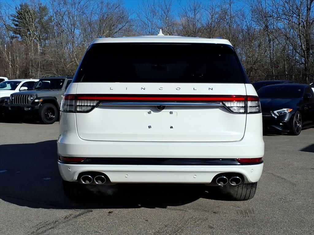 2023 Lincoln Aviator Grand Touring Image 6 of 30