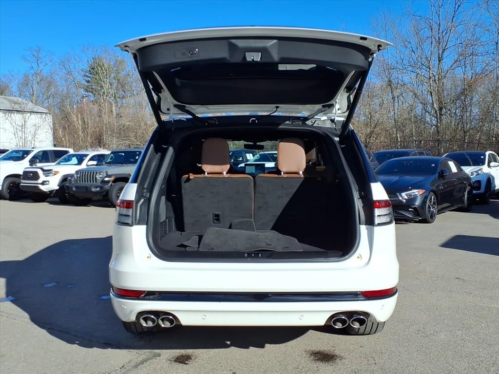 2023 Lincoln Aviator Grand Touring Image 25 of 30