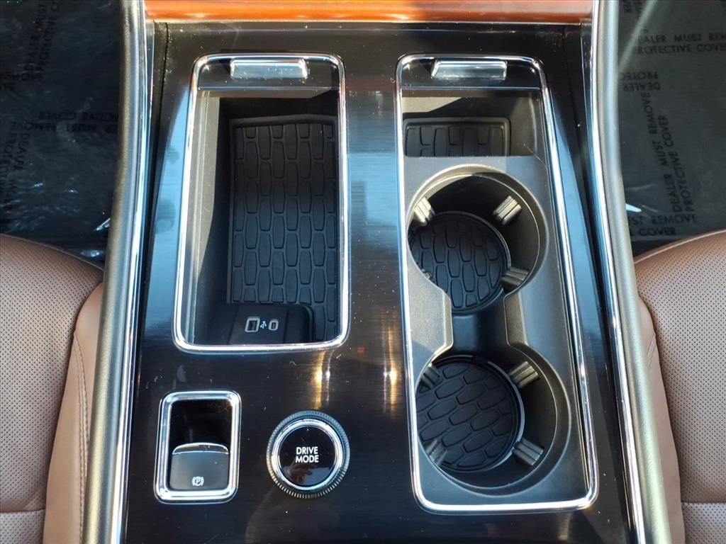 2023 Lincoln Aviator Grand Touring Image 18 of 30